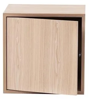 Muuto Stacked Hyllyjärjestelmä Keskikokoinen Ovi Tammesta